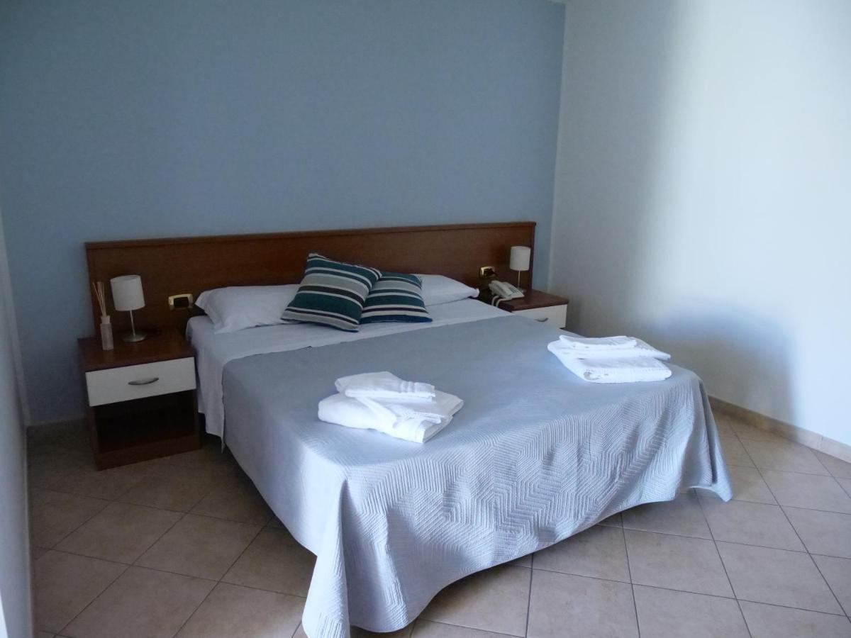 Grand Hostel Calabria Pietrapaola Extérieur photo