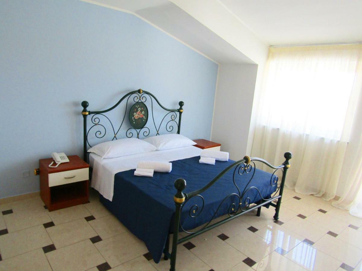 Grand Hostel Calabria Pietrapaola Extérieur photo